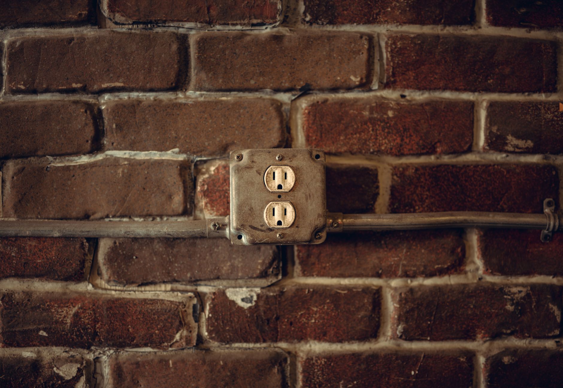 Outlet & Switch Work – Salado